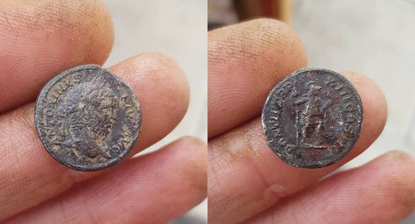 Had My 1st Roman Coin Yesterday With Anfibio - Cover