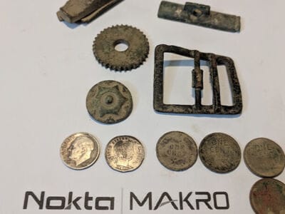 Kruzer Is The Gift That Keeps On Giving - Cover