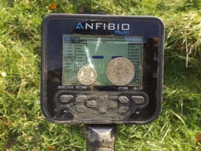 Anfibio seeks out the silver