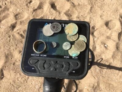 Short beach hunt