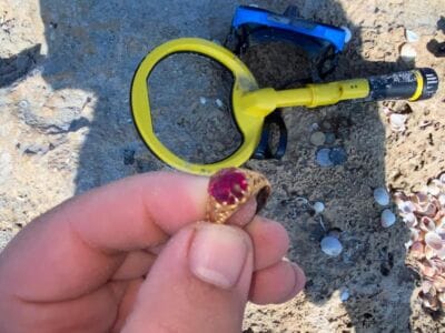 Red ruby stone gold ring