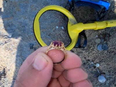 Red ruby stone gold ring