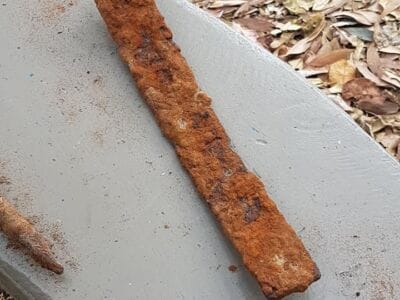 Knight's sword found with Simplex