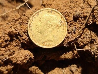 A Quick Scout With My Simplex - Gold Sovereign 1885