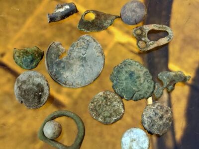 Harsh Digging Weather Hot And Cold