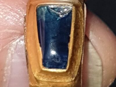 This Medieval Gold And Sapphire Ring - 1