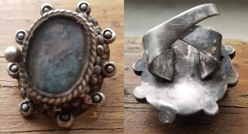Farm Field Find Silver Compartment Ring - Cover
