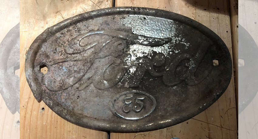 1928 Ford 85 Truck Badge - Cover