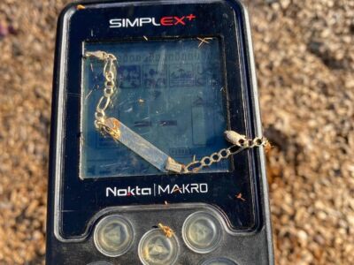 A Playground Had A 14K Kids Bracelet - 1