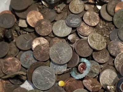 Jewelry & Coins Found With Metal Detector - 10