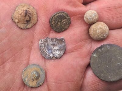 Awesome To Find A Brilliant Roman Coin - 2