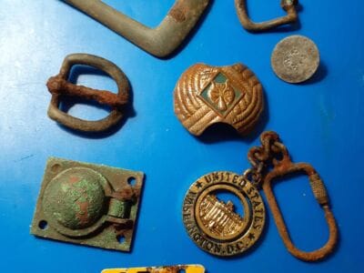 Few Days The Legend Has Been Good To Me - 2