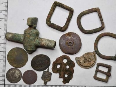 The Fields With The Legend Saving History - 1