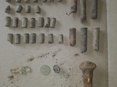 Bullets And Military Uniform Button With Simplex - 1