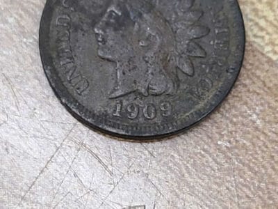 Lunchtime Hunt At An Old Demolished House - 2