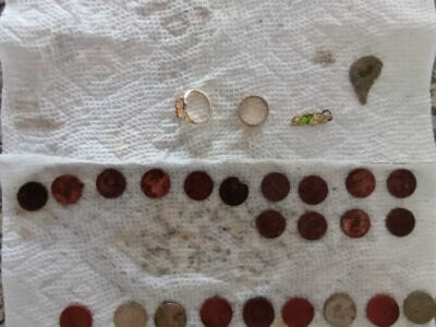 First Jewelry With The Legend - 3